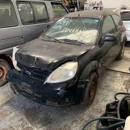 SUCATAKa 1.0 TECNO 8V Flex 3p  PARA RETIRADA DE PEÇAS