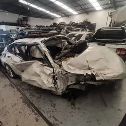 SUCATA BMW Serie 3 2013 2.0 Active Flex Aut. 4p PARA RETIRADA DE PEÇAS